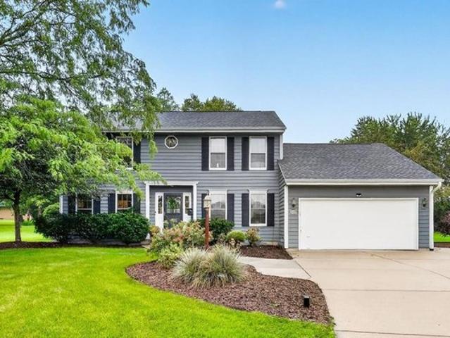 House for sale in Menomonee Falls, Waukesha County