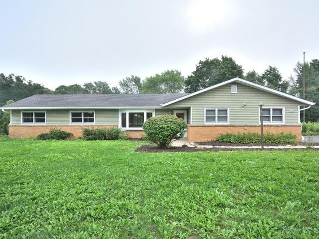 House for sale in Colgate, Wisconsin