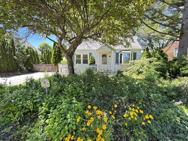 House for sale in Colgate, Wisconsin