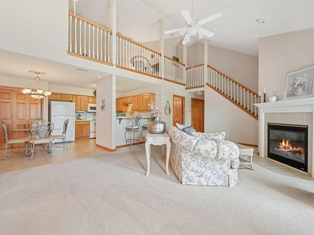 Condo for sale in Jackson, Wisconsin