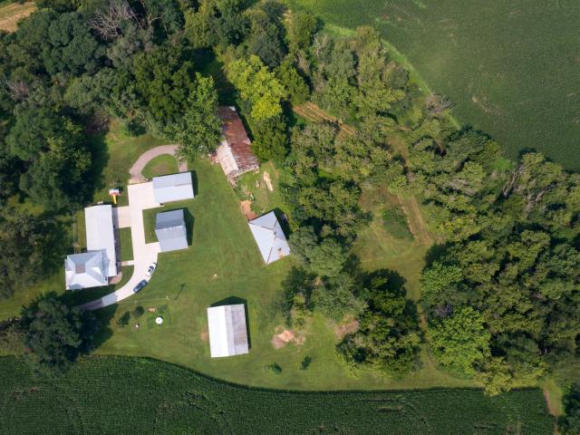 House for sale in Galesville