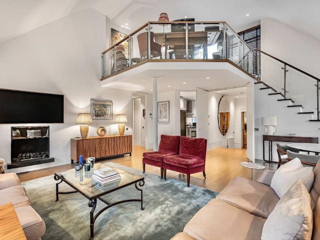 Apartment for rent in Covent Garden, Greater London