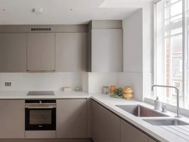 Apartment for rent in Covent Garden, Victoria