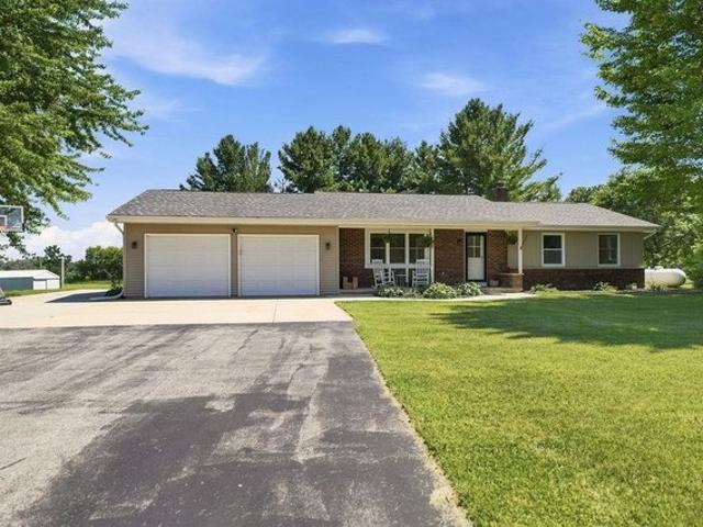 House for sale in Mount Calvary, Wisconsin