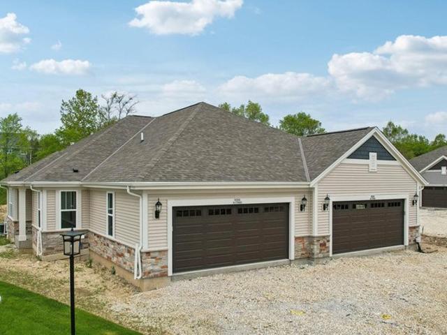 Condo for sale in Jackson, Wisconsin