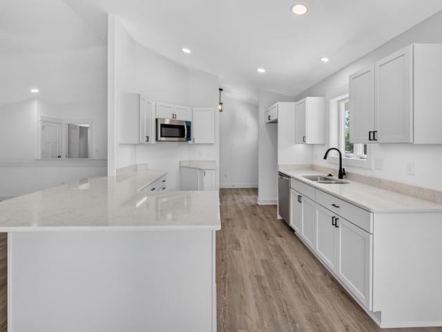 Condo for sale in Jackson, Wisconsin