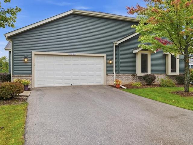 Condo for sale in Jackson, Washington County