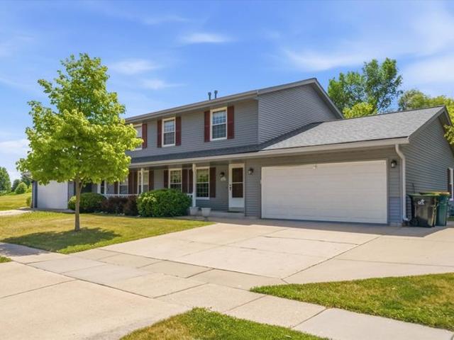 Condo for sale in Jackson, Wisconsin