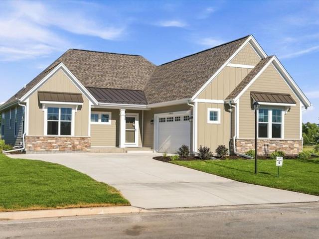 House for sale in Menomonee Falls, Waukesha County