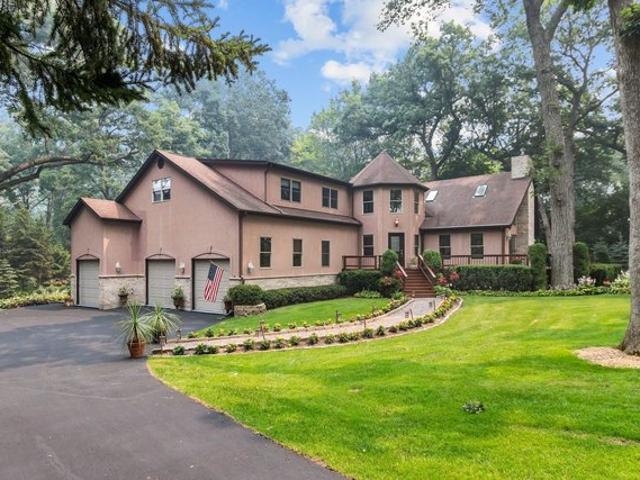 House for sale in Brooklyn, Wisconsin