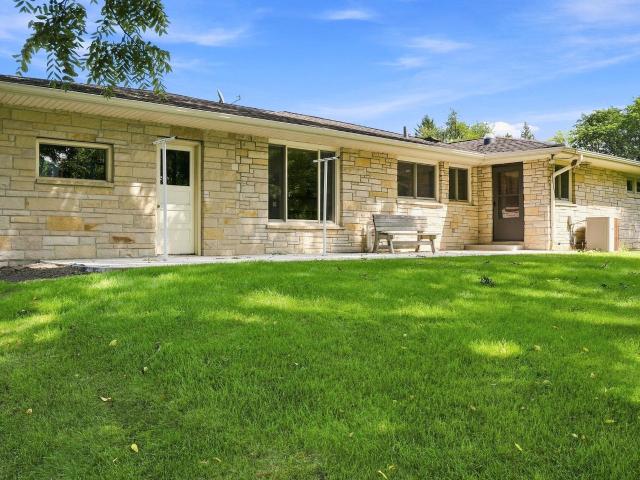 House for sale in Sussex, Waukesha County