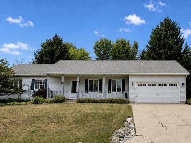 House for sale in Ashippun, Wisconsin