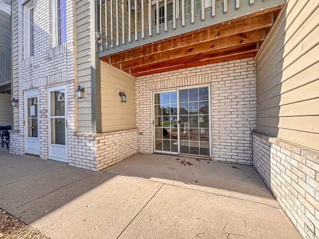 Condo for sale in Pewaukee, Wisconsin