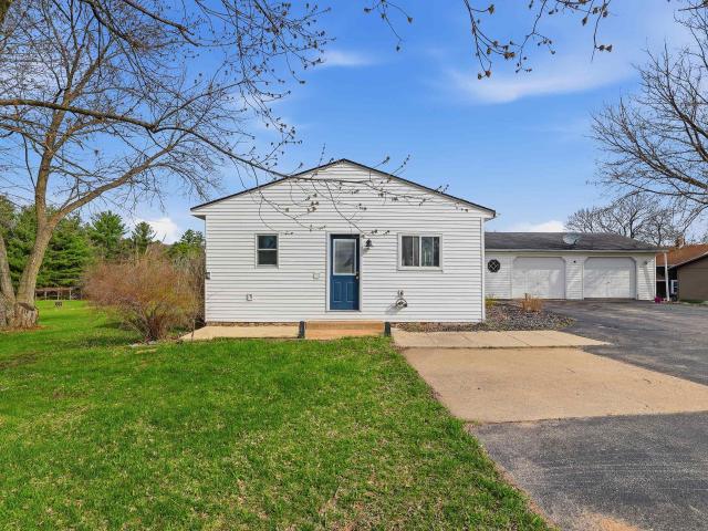 Property for sale in Poy Sippi, Wisconsin