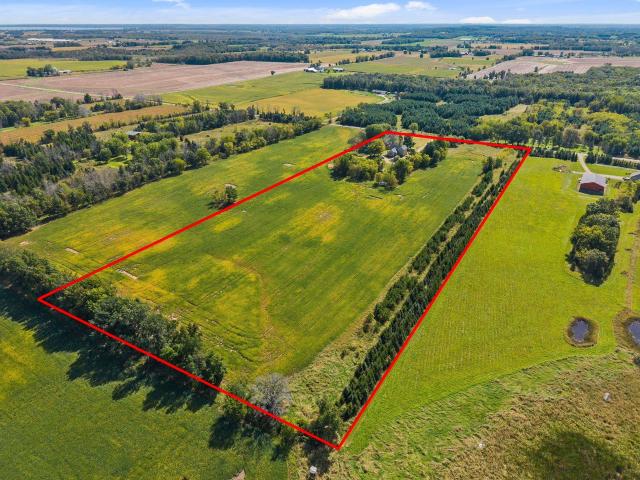 House for sale in Town of Bloomfield, Waushara County