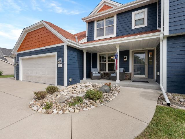House for sale in Pewaukee, Wisconsin
