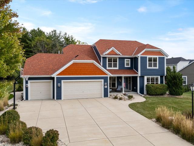 House for sale in Pewaukee, Wisconsin