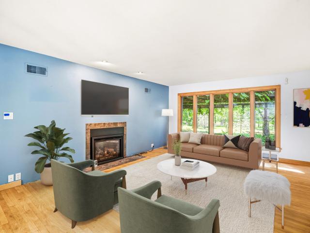 House for sale in Pewaukee, Wisconsin