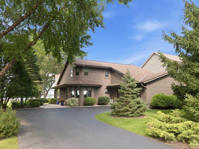 House for sale in Pewaukee, Wisconsin