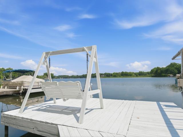 House for sale in Hartland, Wisconsin