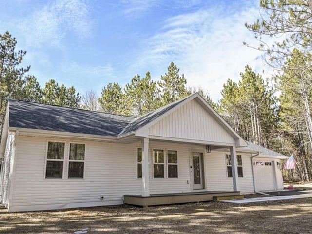 House for sale in Nekoosa, Wisconsin