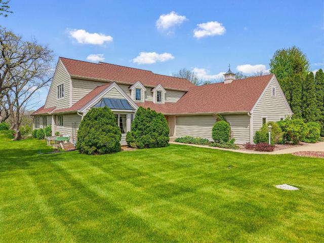 House for sale in North Prairie, Wisconsin