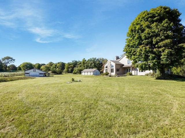 House for sale in Dousman, Waukesha County