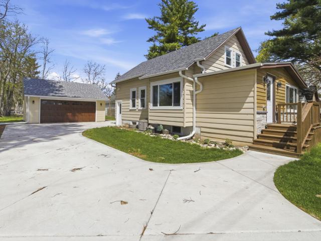 Property for sale in Okauchee, Wisconsin