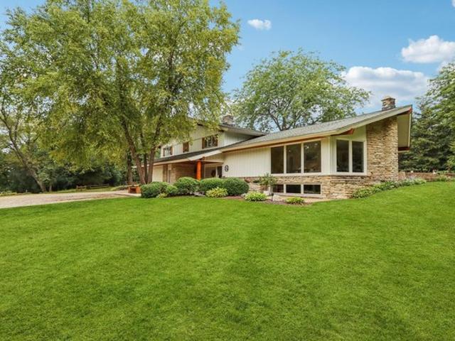 House for sale in Oconomowoc, Wisconsin