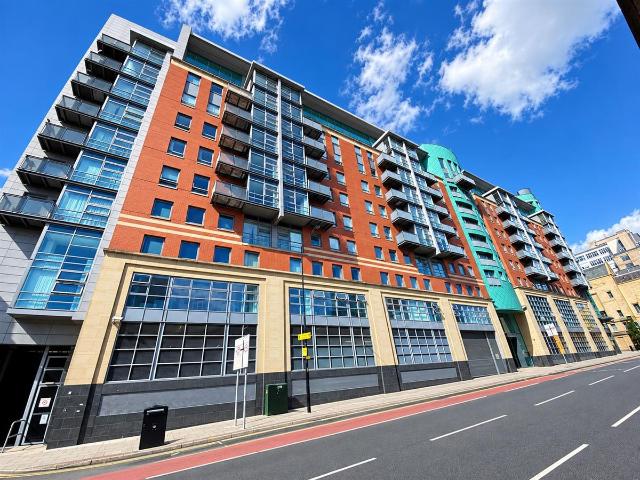 Apartment for rent in Petersfield, Manchester