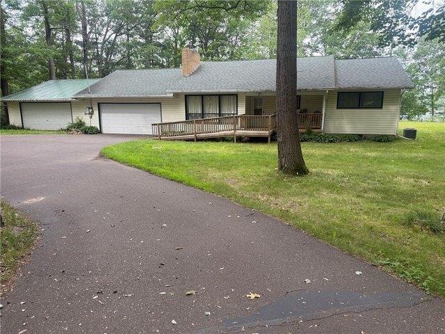 House for sale in Springbrook, Wisconsin