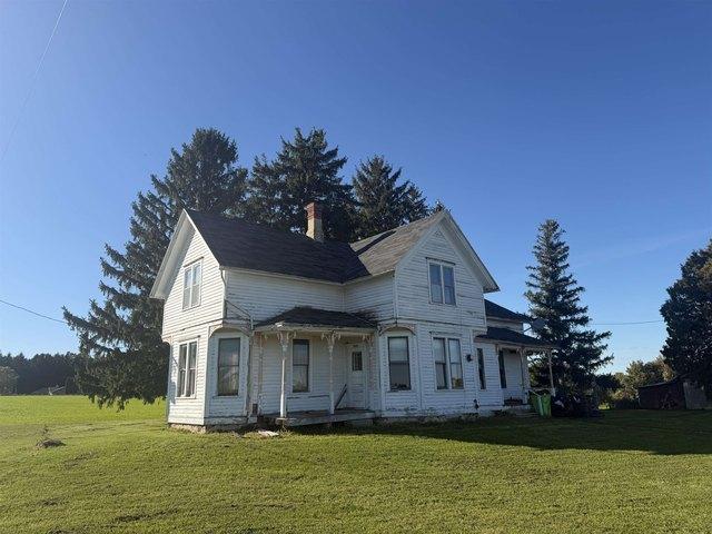 House for sale in New Holstein, Calumet County