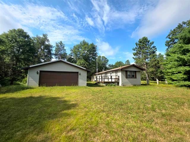 House for sale in Juneau, Wisconsin