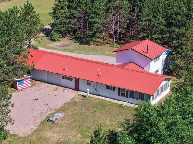 House for sale in Juneau, Wisconsin