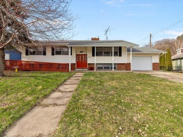 House for sale in Town of Shelby, La Crosse County