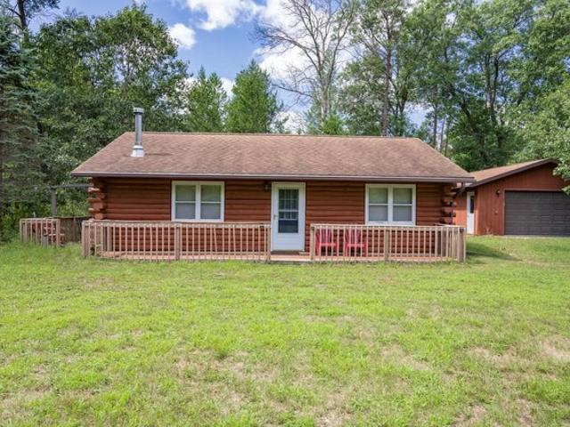 House for sale in Juneau, Wisconsin