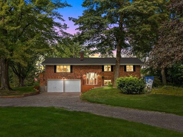 House for sale in Pulaski, Brown County