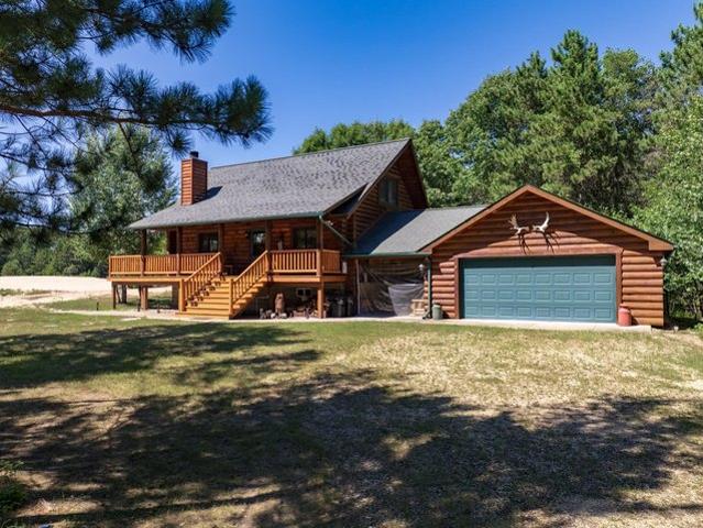 House for sale in Juneau, Wisconsin