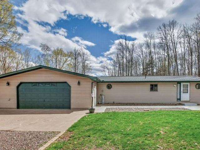 House for sale in Ladysmith, Wisconsin