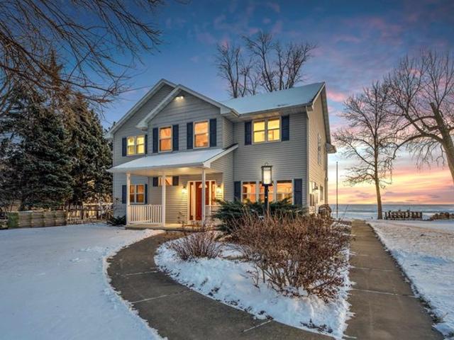 House for sale in Menasha, Wisconsin