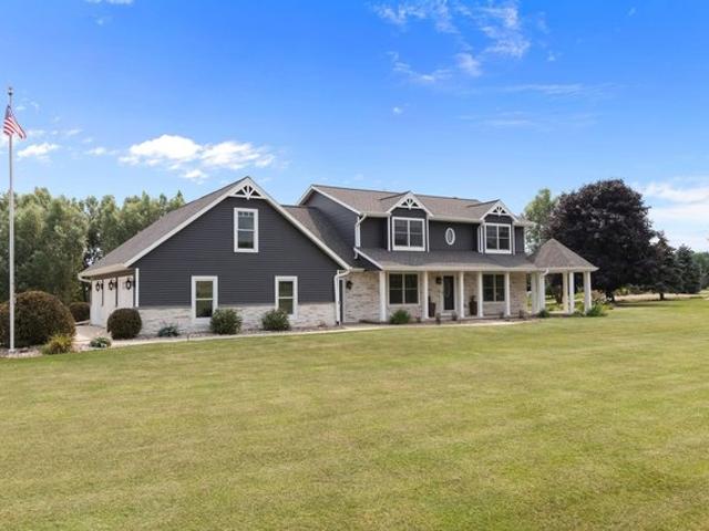 House for sale in Kaukauna, Wisconsin