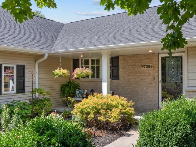 House for sale in Greenville, Wisconsin