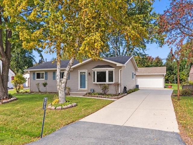 House for sale in Menasha, Winnebago County