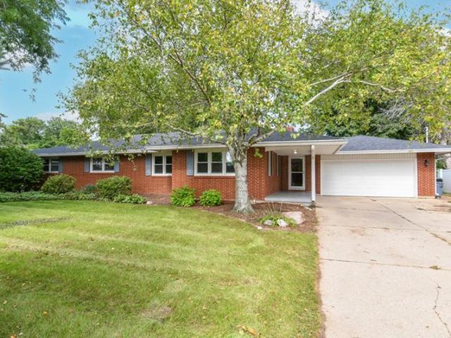 House for sale in Darien, Walworth County