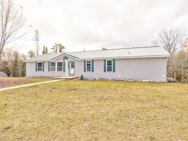 House for sale in Stephenson, Michigan