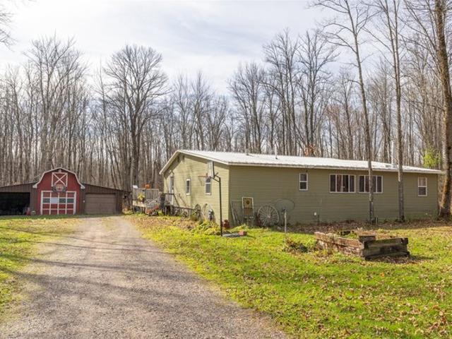 House for sale in Catawba, Price County