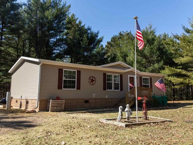House for sale in Oxford, Wisconsin