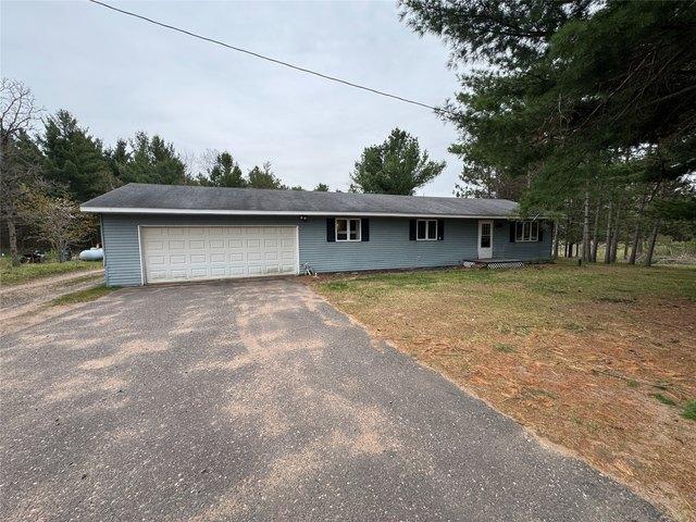 House for sale in Springbrook, Wisconsin
