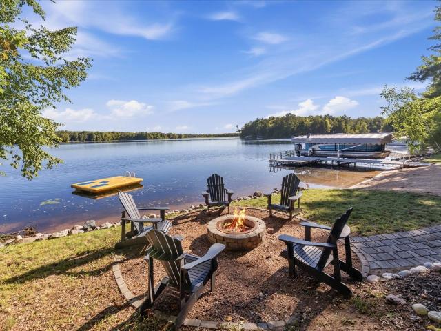 House for sale in Keshena / Kesīqnæh, Town of Menominee