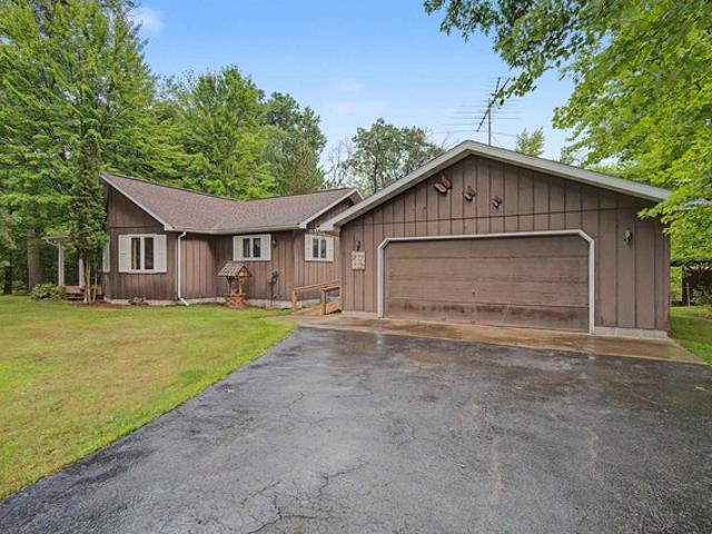 House for sale in Crivitz, Wisconsin